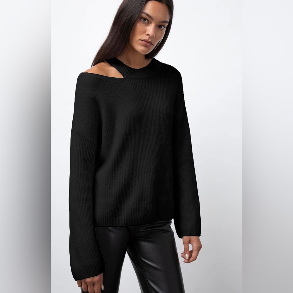 Amazing sweater-Runs big-fits like XL.  Rails women’s Alexi Sweater L (12-14)